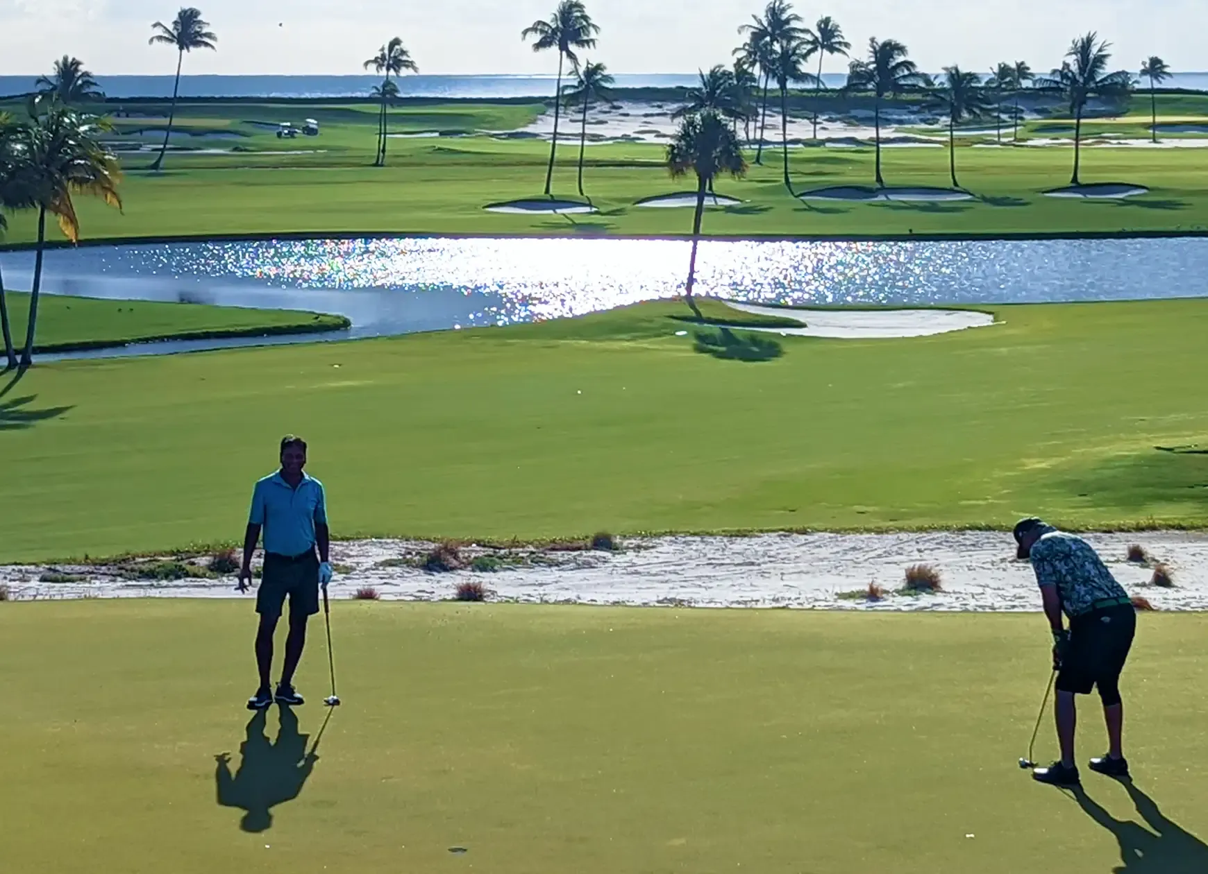 sugar-golf-mqQ0BuJ5dsA-unsplash 1.webp