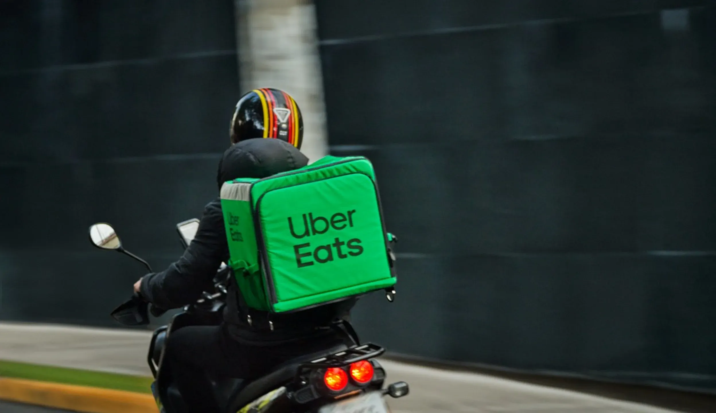 uber-eats-card.webp